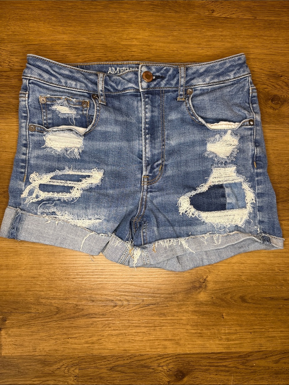 American Eagle Super Hi Rise Shortie Super Stretch Distressed Ripped Faded Sz 6